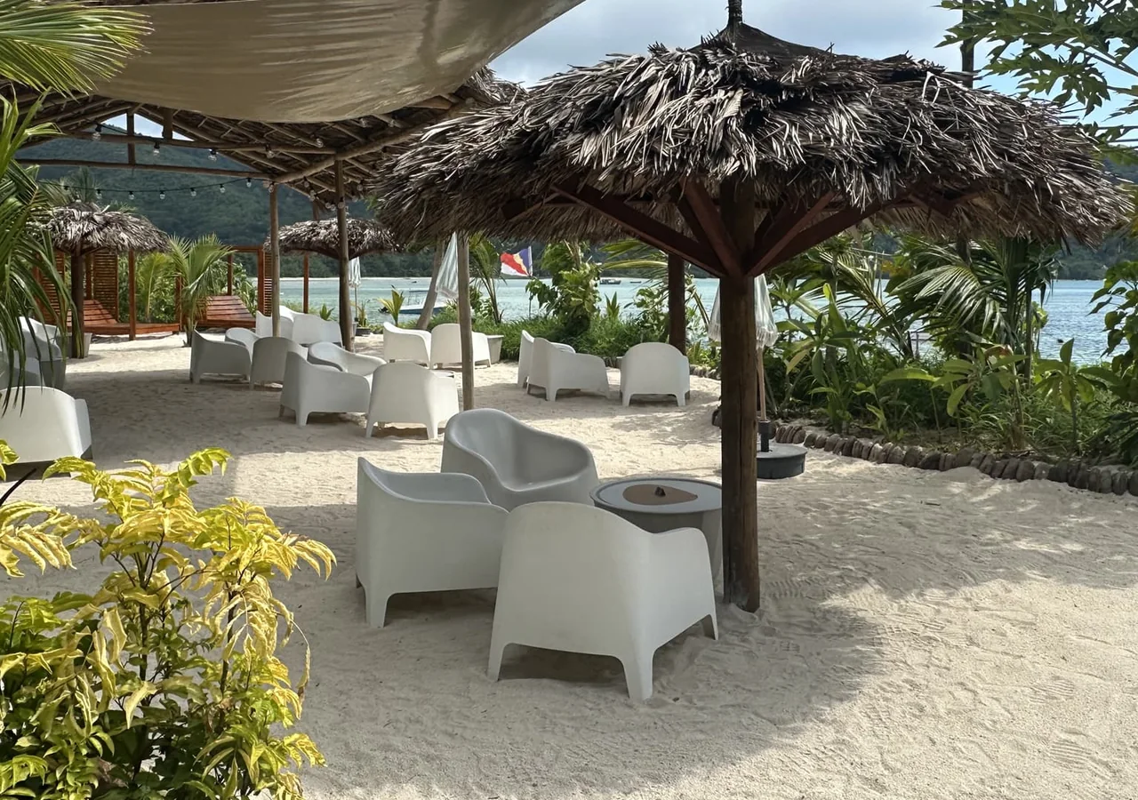 Banana Sea Club beach and water adventure base